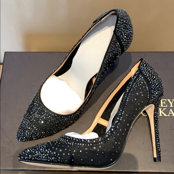 Badgley Mischka Heels - Picture 3 of 4